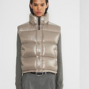 Superpuff Shorty Vest size small